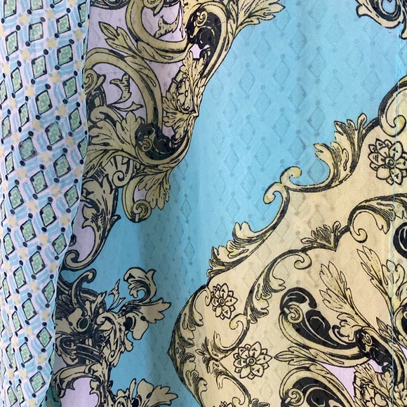 BCX Sheer Blouse - Picture 3 of 5